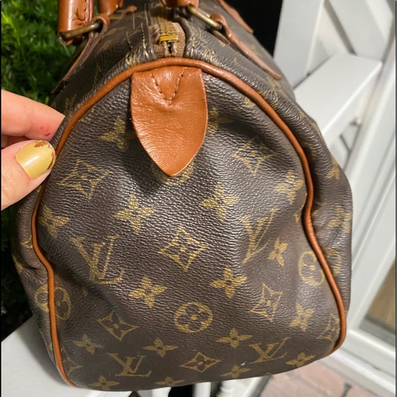 BLACK FRIDAY SALE STARTS NOW!! Authentic Speedy 30 French USA Luggage Company - Picture 8 of 15